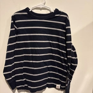Gapkids Black And Grey Long Sleeve T-shirt Size 6/7 NWOT - Picture 1 of 4