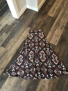 Women’s Skirt Size Medium Long & Soft by Renee C - Picture 1 of 7