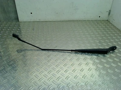 TERGICRISTALLO ANTERIORE DESTRO PEUGEOT 208 I (CA/CC/CK/CL) 2020 9673292080 - Immagine 1 di 2