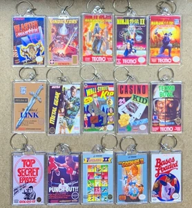 Nintendo NES Game Cover Schlüsselanhänger - Beliebigen Titel aussuchen - Kostenloser Versand - Bild 1 von 2