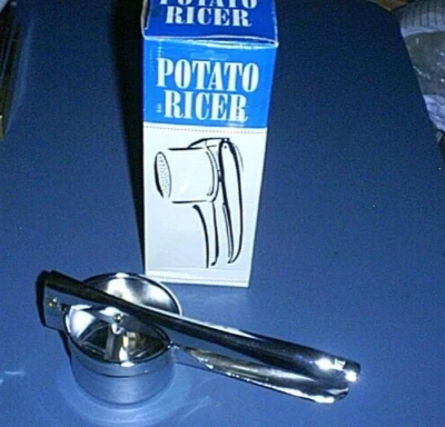 Harold's Cocina Acero Inoxidable POTATO RICER y 2 Discos Cambiables - Grueso y Fino NUEVO Foto 1 de 4