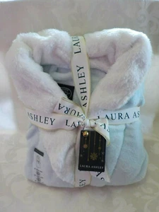 Laura Ashley Plush Robe Size L NWT Blue 42" White Collar Pockets Long Sleeves - Picture 1 of 12