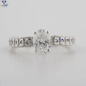 Anello con diamanti 1,06 TCW taglio ovale ispirato oro 925 - Foto 1 di 4