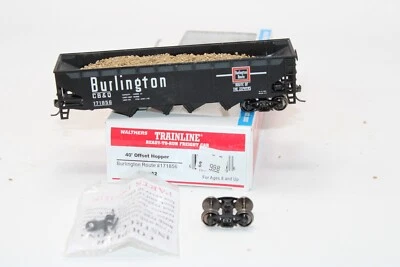 Walthers Trainline 931-1652 40' Offset Hopper Burlington Route HO Model w/Load - Image 1 of 4