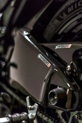 KAWASAKI ZX6R 2009-2025 Carbon Fiber Swingarm Covers Protectors Guards (100% CF) - Image 1 of 4