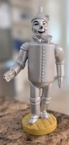 Ornamento albero di Natale Wizard Of Oz Tin Man 1939 Loew's Ren 66/87 Fig Cake Top - Foto 1 di 5