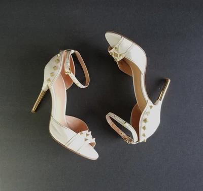 SIGERSON MORRISON Smkeiko White Leather Gold Studded Heels 7 Sandals Ankle Strap - Image 1 of 4