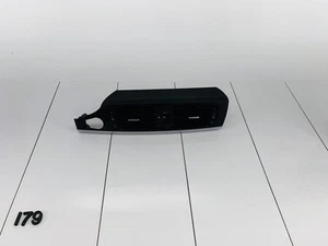 11-17 BMW X3 F25 FRONT CENTER DASH INSTRUMENT PANEL AIR VENT GRILLE OEM - Picture 1 of 13