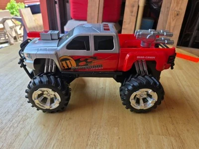 Jada Toys Battle Machines Lifted 2010 Chevy Silverado RC Truck NO REMOTE (AS IS) - Image 1 of 4