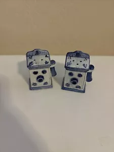 VTG 2pc Set Japan Blue White Telephone Salt And Pepper Shaker Shakers Ceramic - Picture 1 of 6