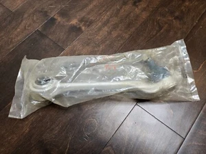 06-11 BMW E90 E92 325i 328i 330i 335d 335i Front Right Lower Control Arm RWD OEM - Picture 1 of 3