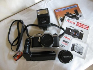 Pentax ME 35mm Film Manual SLR Camera 50mm f/2 Lens, Winder, Flash, Manuals EUC - Picture 1 of 17
