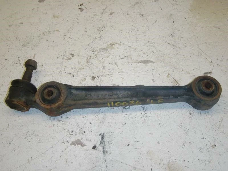 Brazo de control inferior derecho conductor brazo lateral delantero recto 95-00 AVENGER 83711 Foto 1 de 1