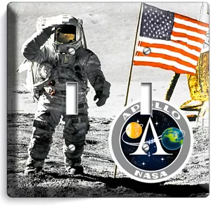 NASA SPACE ASTRONAUT APOLLO MONDLANDUNG 2 BANDENSCHALTER WANDPLATTE ZIMMERKUNST DEKOR - Bild 1 von 1