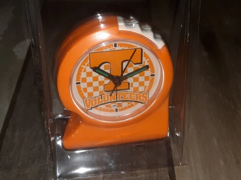 Vintage Tennessee Volunteers  Gripper Alarm Clock NCAA Sun Time New Sealed Cover
