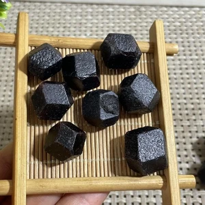 8pc 68g Rare Natural garnet gemstone Crystal Rough Mineral Specimen - Picture 1 of 9