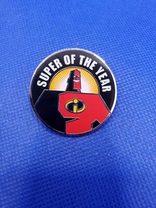 Disney Pin Mr. Incredible Super Of The Year 2014 Pixar Hero Leader Award - Picture 1 of 5
