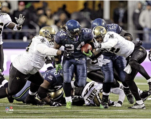 Marshawn Lynch Seattle Seahawks Unsigned NFC Wild Card Run 11" x 14" Photo Cover