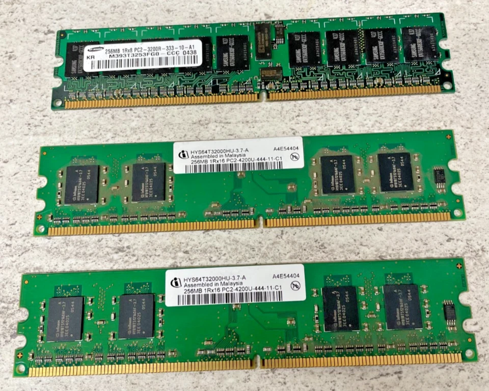 Pack of 3 x 1 Samsung 1Rx8 2 x Infineon 256MB 1Rx16 PC2 Module RAM Storage - Image 1 of 2