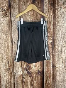 Nike Dri-Fit Boys Athletic Black Shorts Size 6 - Picture 1 of 3