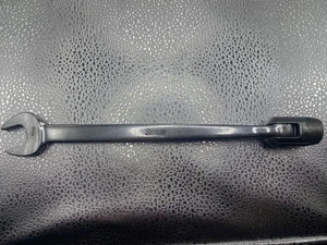 Snap On Tools USA FHO22 11/16" Flex Head Combination Open End Wrench 12-Point - Bild 1 von 13