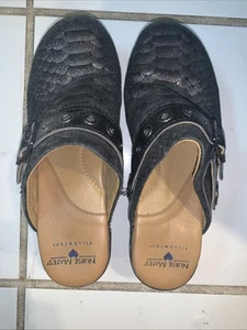 NURSE MATES CHELSEA SCHWARZ LEDER MEERJUNGFRAU SCHNALLE CLOG SCHUHE RUTSCHFEST GRÖSSE 7M - Bild 1 von 5