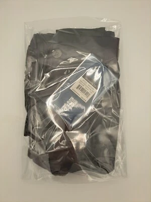 Pantalón Convertible Sierra Point Blanco Mujer 1X 31" Entrepierna Color Caviar. Precio de venta sugerido por el fabricante $60 Foto 1 de 4