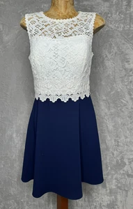 Abito Lilly Pulitzer donna 6 bianco pizzo blu gonna aderente e svasato senza maniche festa - Foto 1 di 14