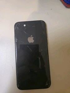 Iphone 8 (uknown carrier) or specs - Picture 1 of 3