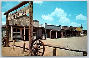 Postcard Old Abilene Town, Recreated Old Texas Street, Abilene, Kansas Unposted - Picture 1 of 2