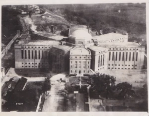 1929 Press Photo Aerial Federal Prison at Leavenworth, Riots Killed 7 Prisoners - Picture 1 of 2
