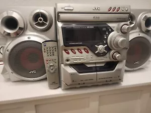 JVC CA-MXG500 Compact Stereo System, CD, Cassette, AM/FM, Dual Speakers, 2002 - Picture 1 of 4