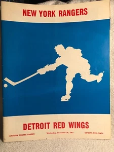 11-29-67 DETROIT RED WINGS AT NY RANGERS GAME PROGRAM & 8 PG INSERT SCORECARD - Picture 1 of 4