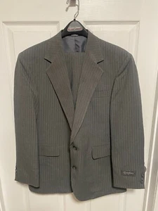 Men's VINTAGE Suit Gray Pinstripe NEW Reed St. James 40 Short 36x30 tag - Picture 1 of 7
