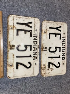 Indiana 1951 License Plate PAIR YE 512 Original Paint - Picture 1 of 2