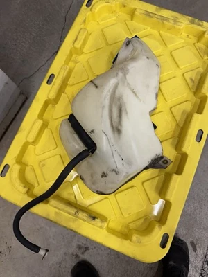 Depósito de lavadora para Audi A6 S6 Allroad 1998-2004 Foto 1 de 4