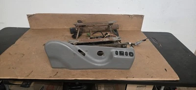 00 01 02 03 04 05 Ford Excursion Heated Power Seat Track With Switch Passenger - Image 1 of 4