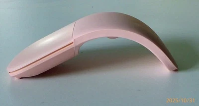 MICROSOFT Arc Mouse Maus Bluetooth Rosa Pink superflach  für die Reise neuwertig - Bild 1 von 4