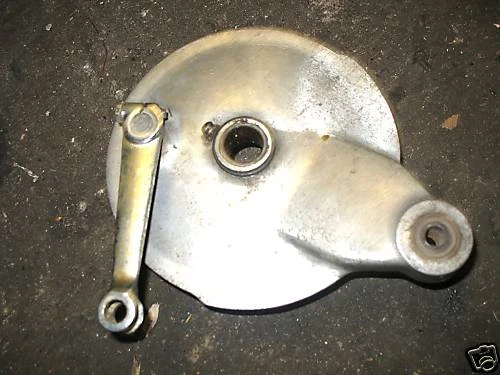 CARCASA FRENO TRASERO YAMAHA RT1 RT2 RT3 DT1 DT2 DT3 RT DT Foto 1 de 1