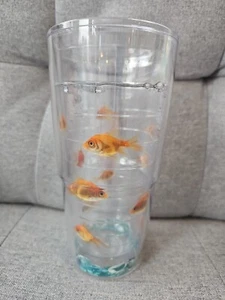 Tervis 24 oz. Tumbler Gold Fish Cup. - Picture 1 of 2