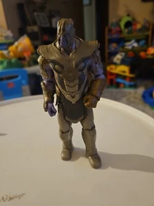Figura de acción Hasbro Marvel Avengers Thanos 2018 6" juguete coleccionable - Imagen 1 de 8