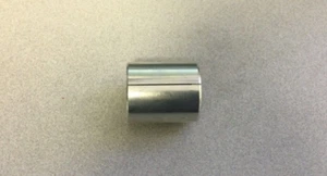 22DU28 Self-Lubricating Split Bearing Bushing 1-3/8 x 1-1/2 x 1-3/4 - Picture 1 of 2