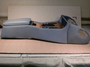 JAGUAR XJS CENTRE CONSOLE WITH FRONT EXTENSION PANELS IN GREY USED - Picture 1 of 11