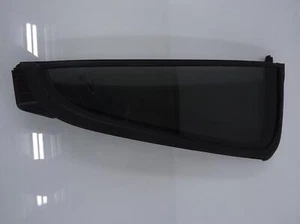 04-10 INFINITI INFINITI QX56 LR Vent Window left rear driver rear door glass - Picture 1 of 3