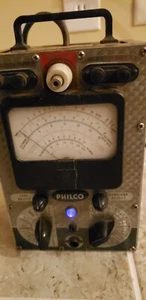 Vintage Philco Model 7001 Electronic Circuit Master Powers On for Parts - Picture 1 of 8