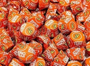 ZERO SUGAR REESE'S MINIATURE PEANUT BUTTER WRAPPED CUPS IN MILK CHOCOLATE- BULK! - Picture 1 of 5