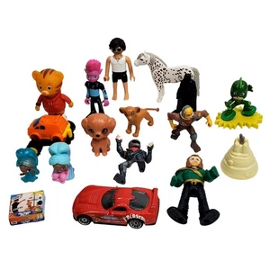 Junk Drawer Lot of 17 Mini Figure Toys Dorable Mini Brand Playmobil Moose Disney - Picture 1 of 13
