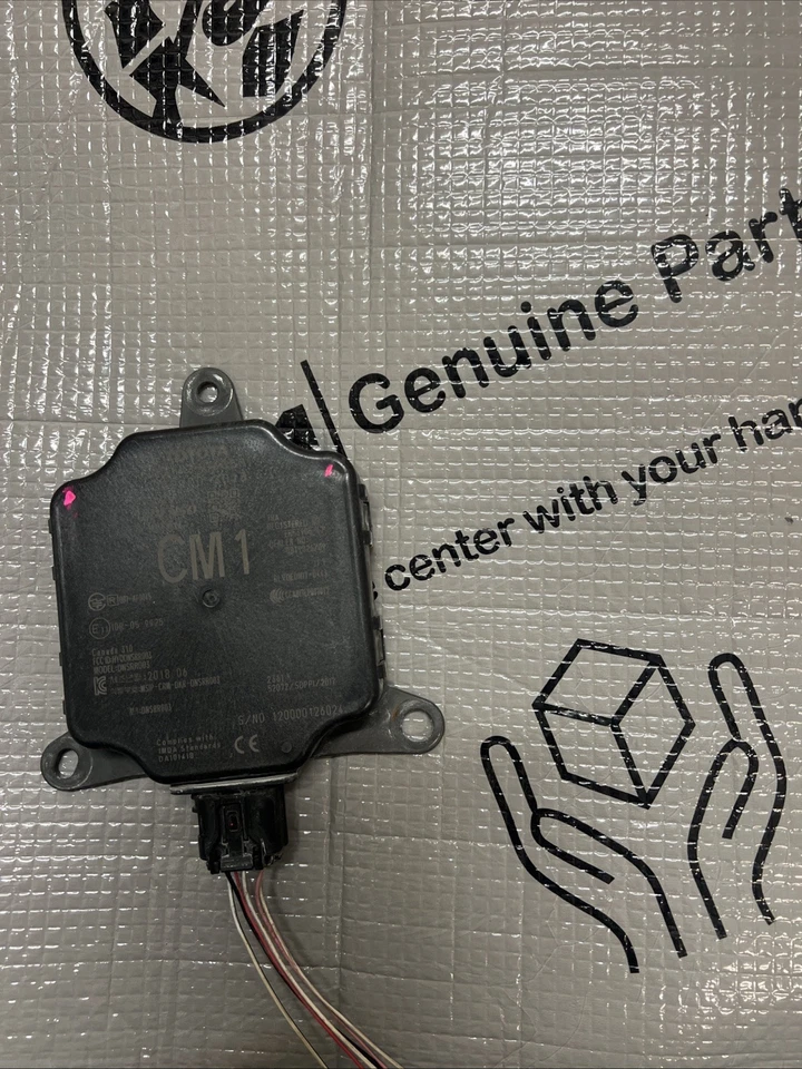 2018-2020 Toyota Camry Blind Spot Detection Radar Sensor Module OEM 88162-06050 - Image 1 of 3