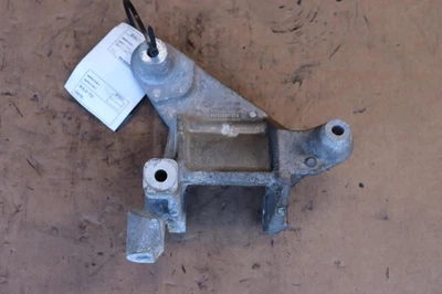 2011-2019 DODGE JOURNEY FRONT ENGINE FRAME MOUNT BRACKET SUPPORT OEM - Image 1 of 4