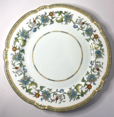 Noritake Cyril Scalloped Floral Japan 10-Inch Dinner Plate EUC!! - Image 1 of 4